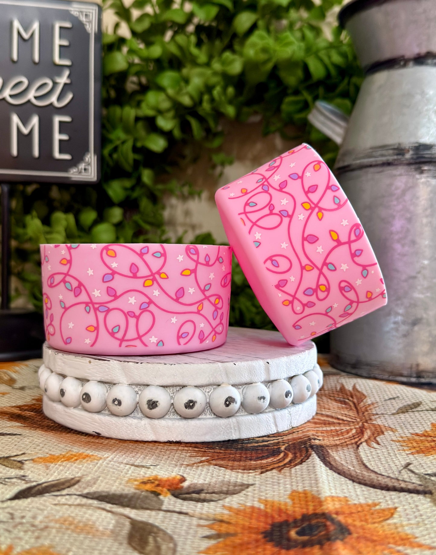 Tumbler Boot - Pink Christmas Lights